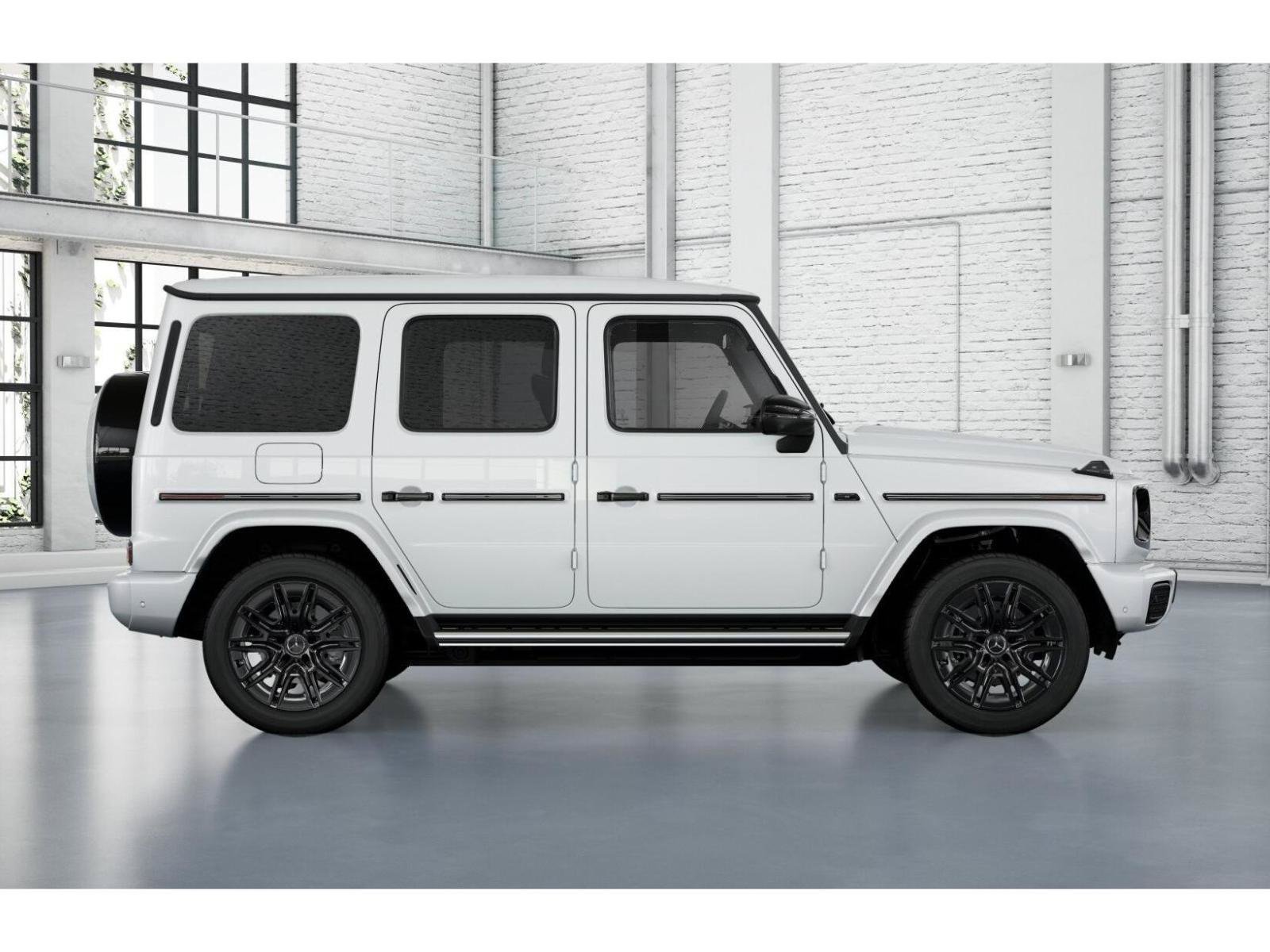 Certified Used 2026 White Mercedes-Benz G 580e image 9
