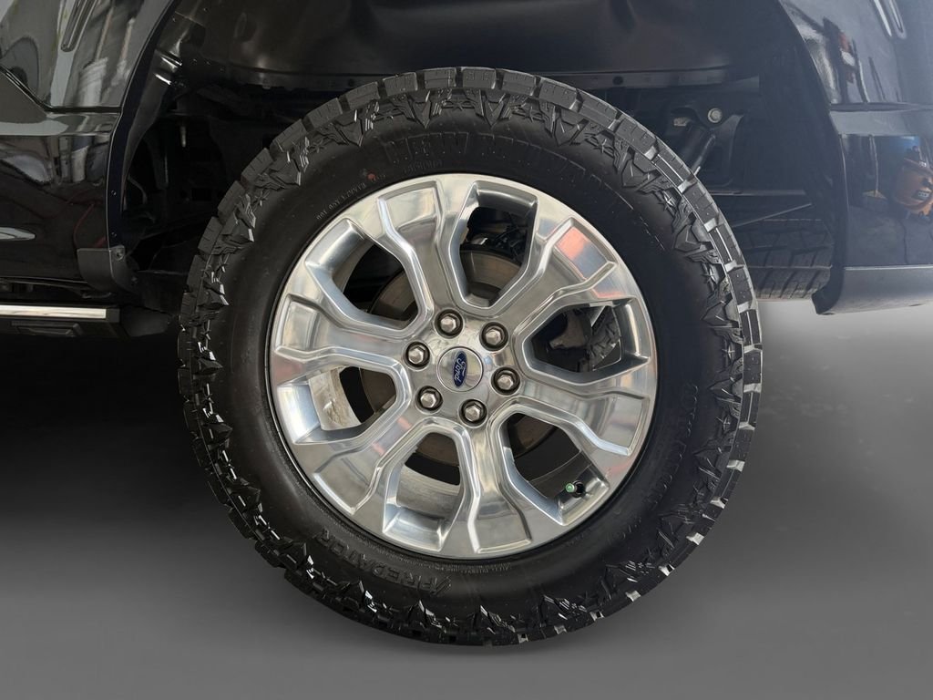 Used 2021 Black Ford Platinum image 16