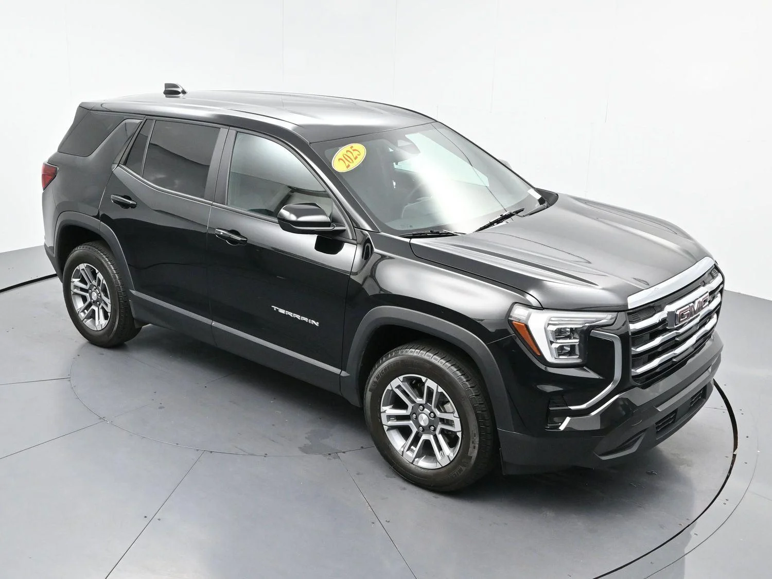 Used 2025 Ebony Twilight Metallic GMC Elevation image 35