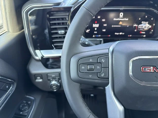 New 2026 Summit White GMC Elevation image 31
