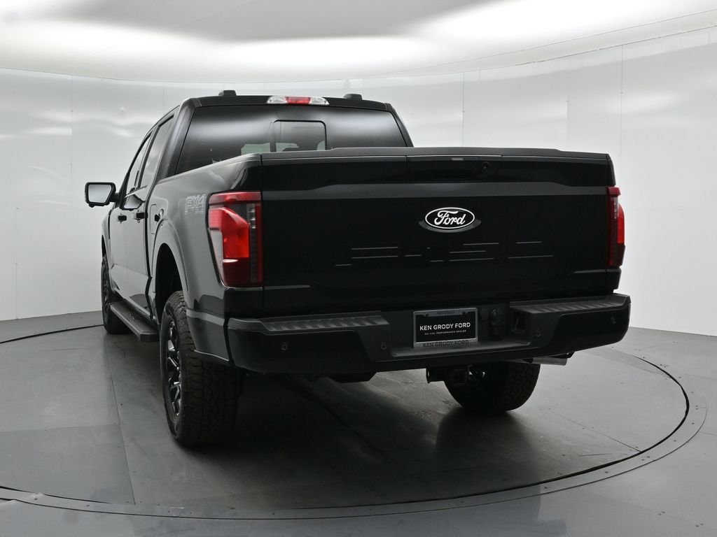 New 2026 Agate Black Metallic Ford XLT image 26