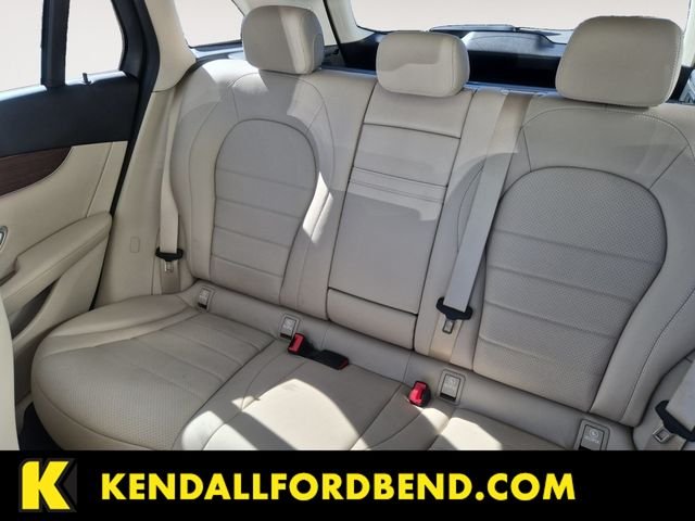 Used 2020 Red Mercedes-Benz GLC 300 image 13