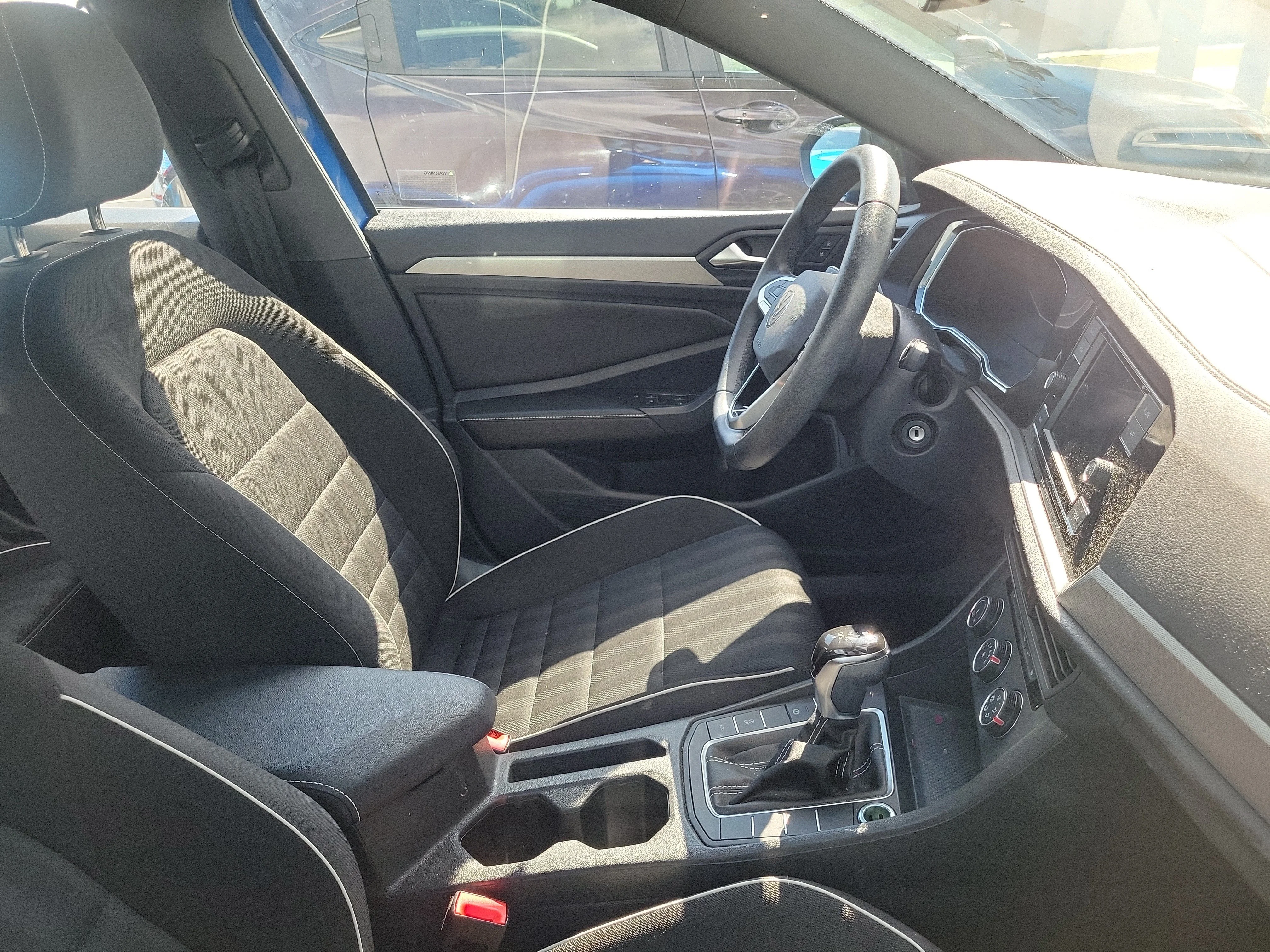 Used 2024 Blue Metallic Volkswagen 1.5T Sport image 3