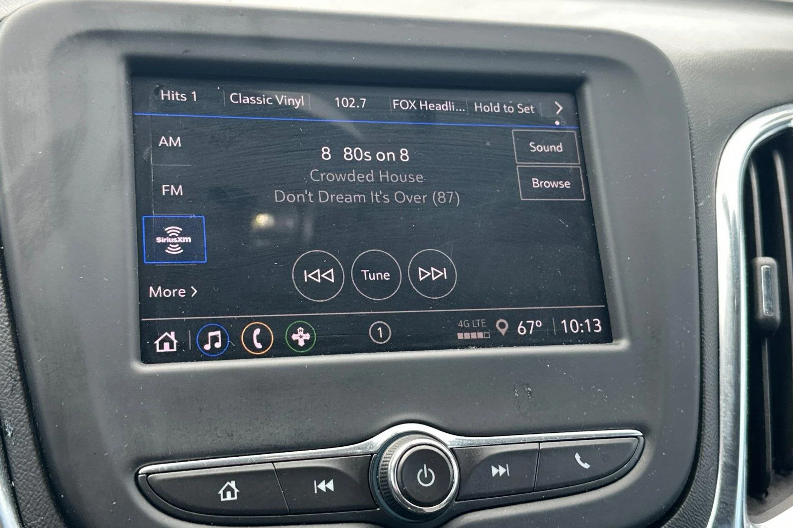 Used 2022 Iron Gray Metallic Chevrolet LT image 18