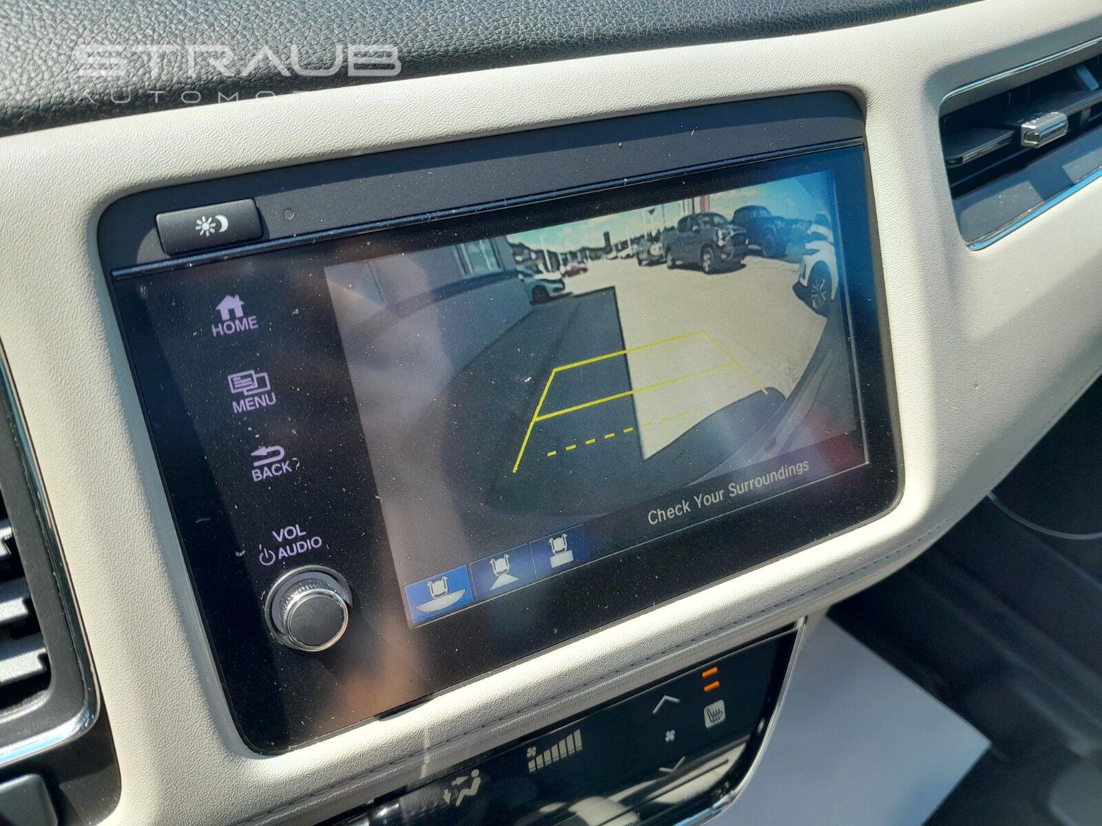 Used 2019 Lunar Silver Metallic Honda EX-L image 22