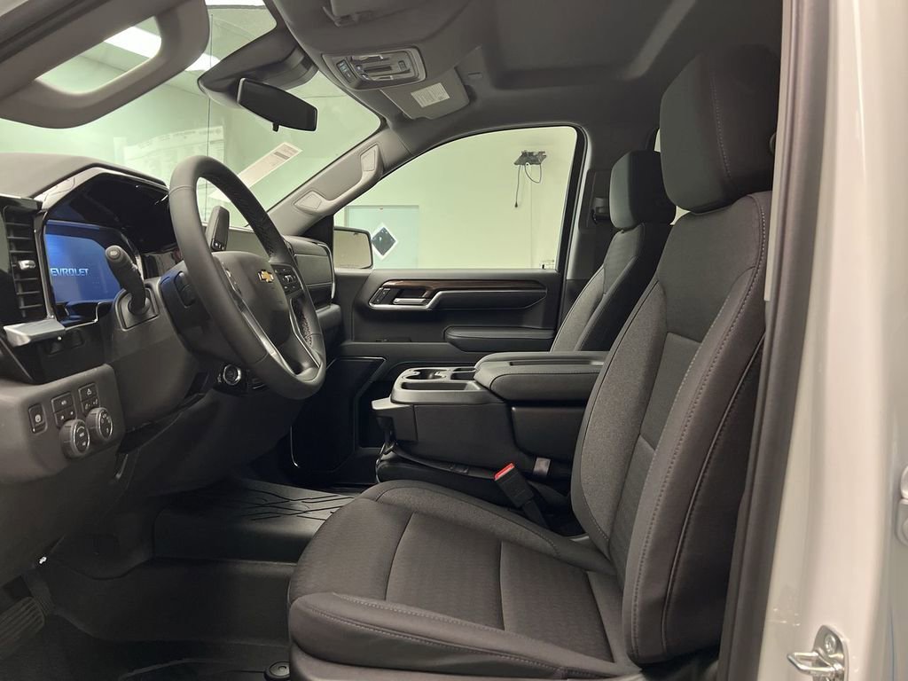 2026 Chevrolet Silverado 1500 LT - Photo 11