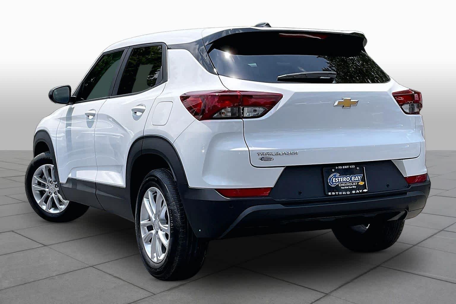 2025 Chevrolet Trailblazer LS - Photo 12
