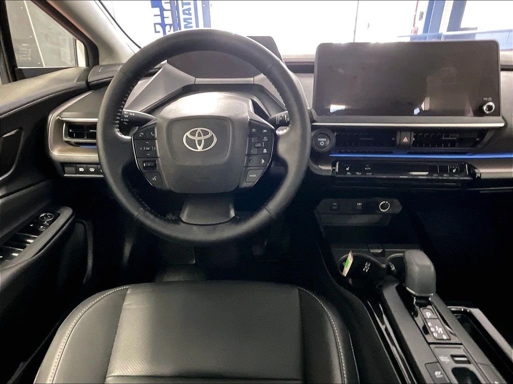 Used 2024 Beige Toyota XLE image 17