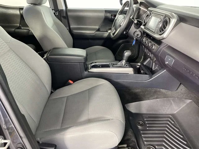 Used 2018 Gray Toyota SR5 image 11