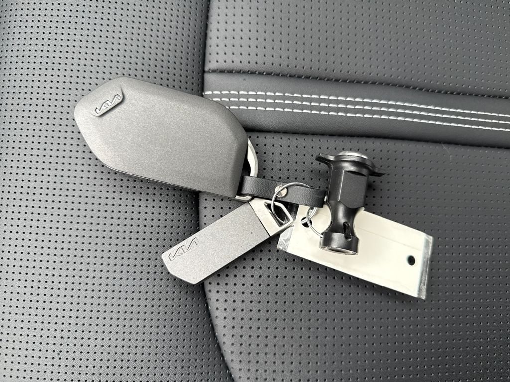 2026 Kia K5 GT-Line - Photo 13