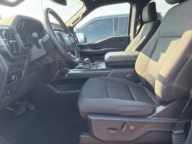 Used 2023 Gray Metallic Ford XLT image 5