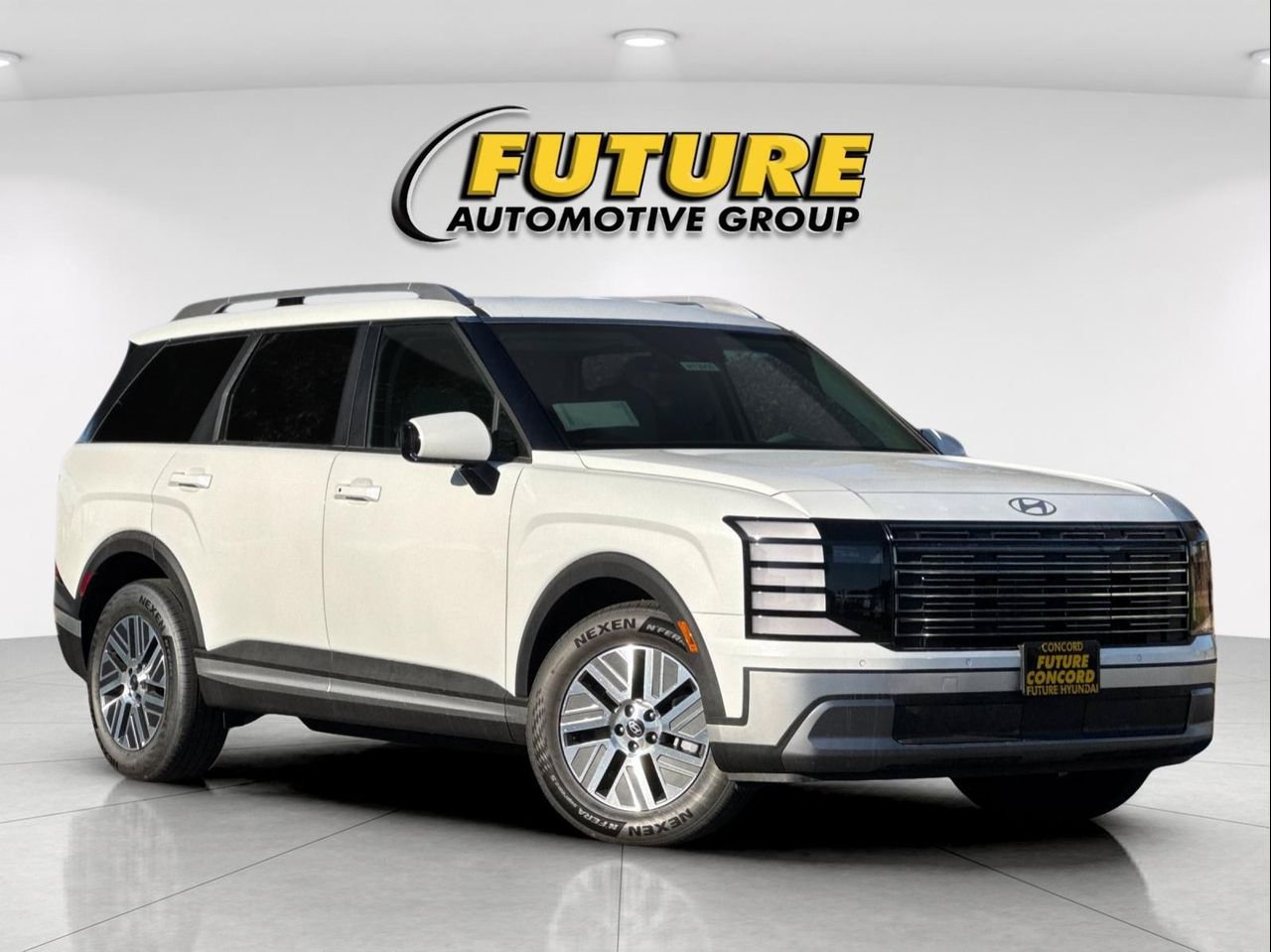 New 2026 White Hyundai SEL 8P image 1