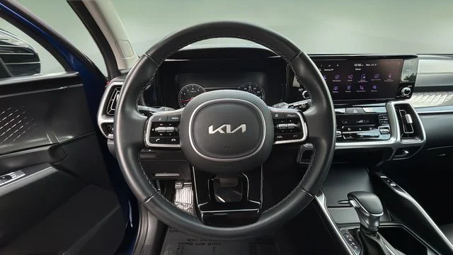 Used 2023 Blue Kia S image 12