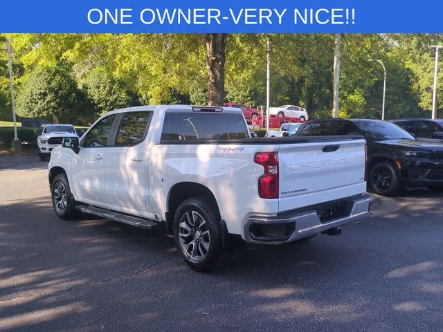Used 2023 White Chevrolet LT image 3