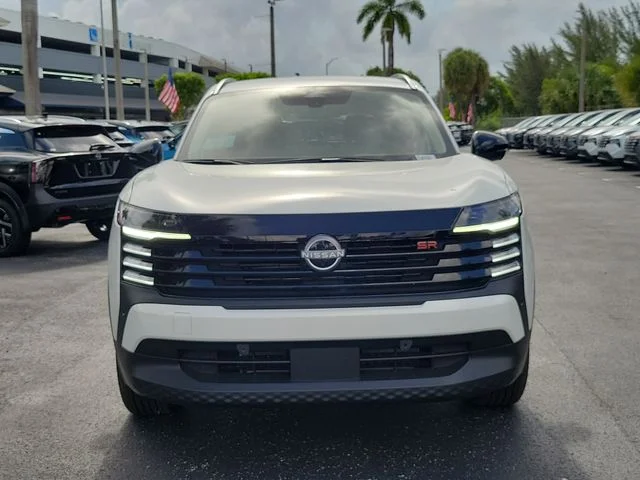 New 2026 Aspen White TriCoat Nissan SR image 2
