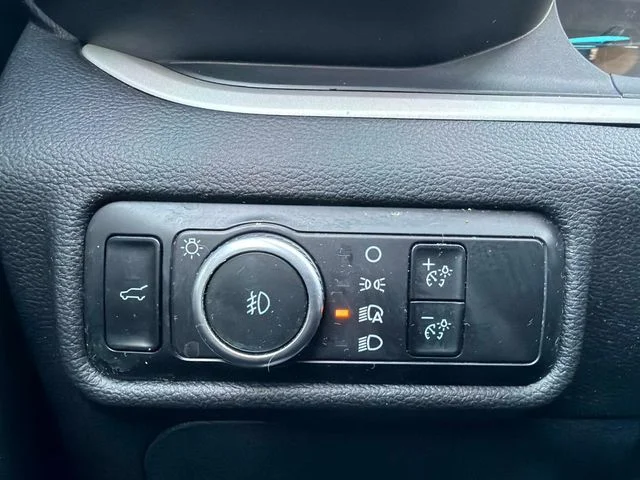Used 2024 White Ford XLT image 34