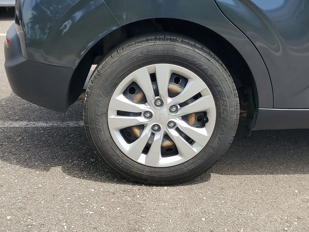 Used 2020 Grey Kia LX image 5