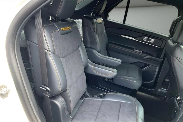 New 2026 Star White Metallic Tri-Coat Ford Tremor® image 10