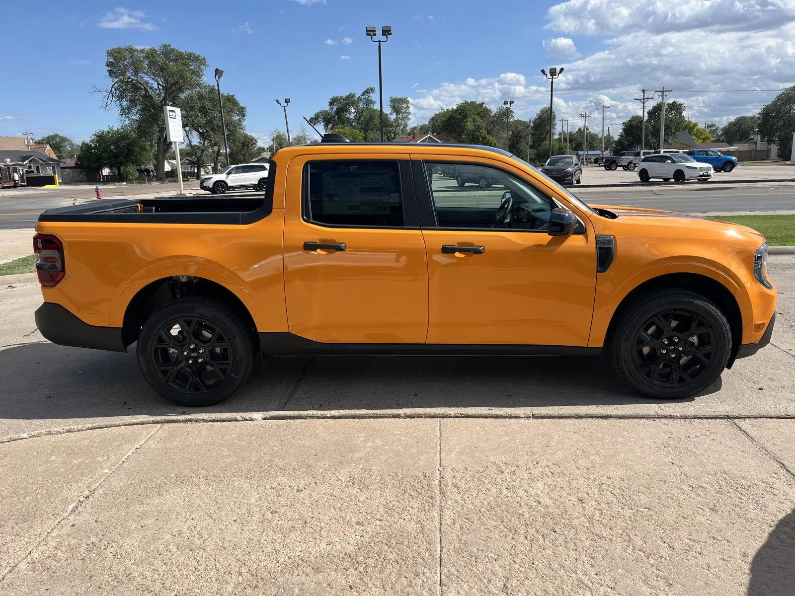 New 2026 Orange Fury Metallic Tri-Coat Ford XLT image 5