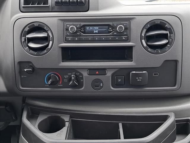 New 2025 Oxford White Ford E-350 SRW image 18