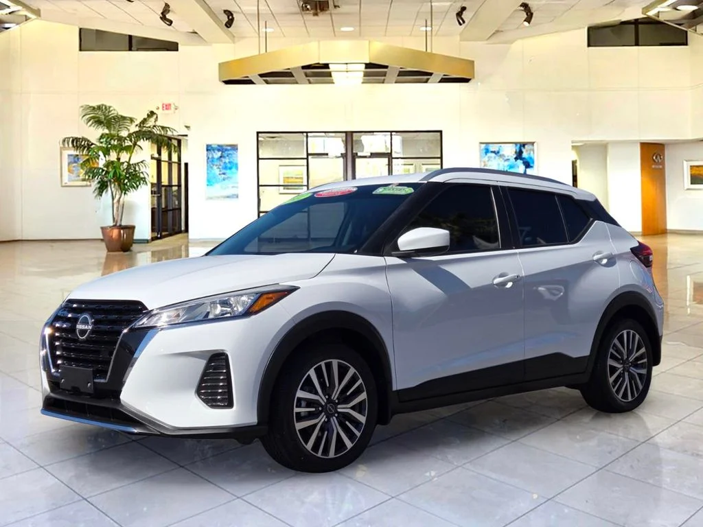 2022 Nissan Kicks 1.6 SV's photo