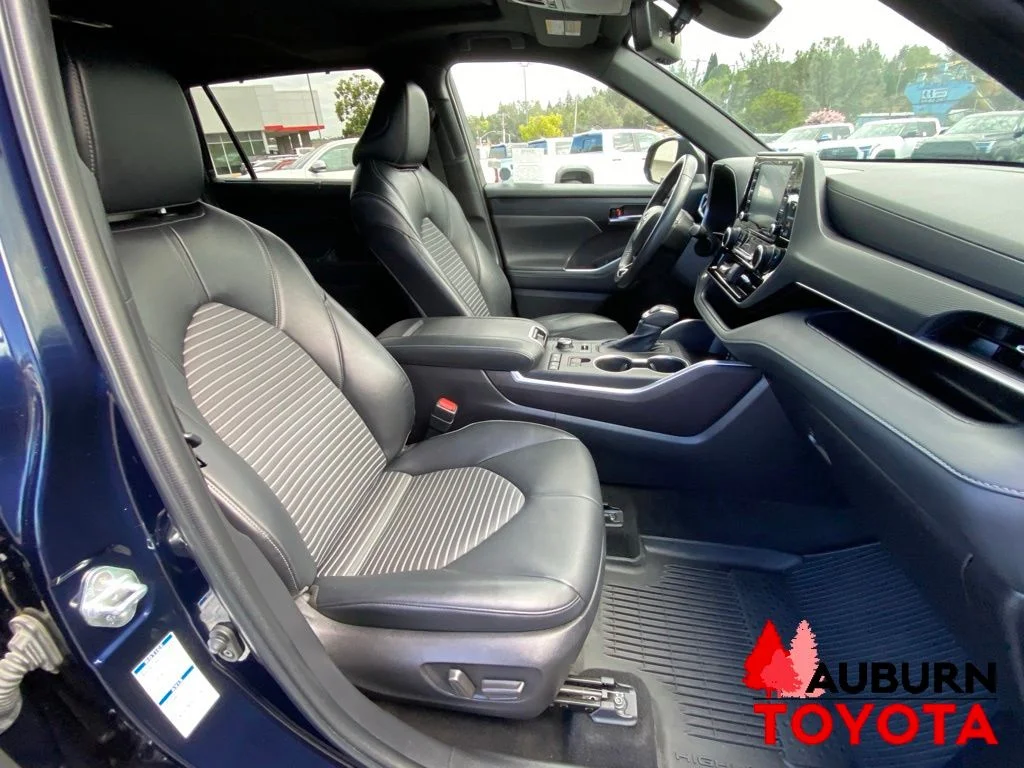 Used 2022 Blueprint Toyota XSE image 17