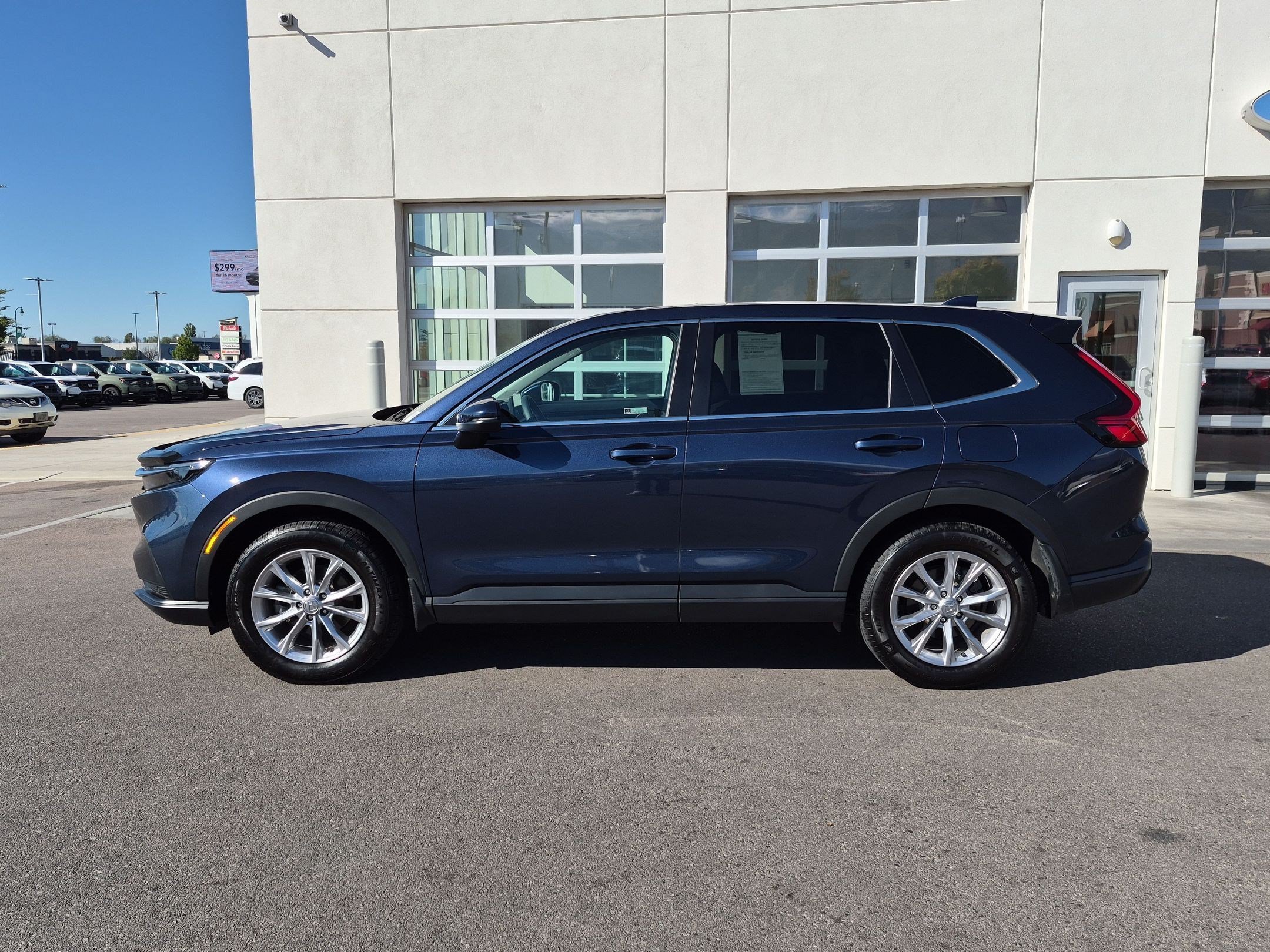 Used 2023 Blue Honda EX-L image 7