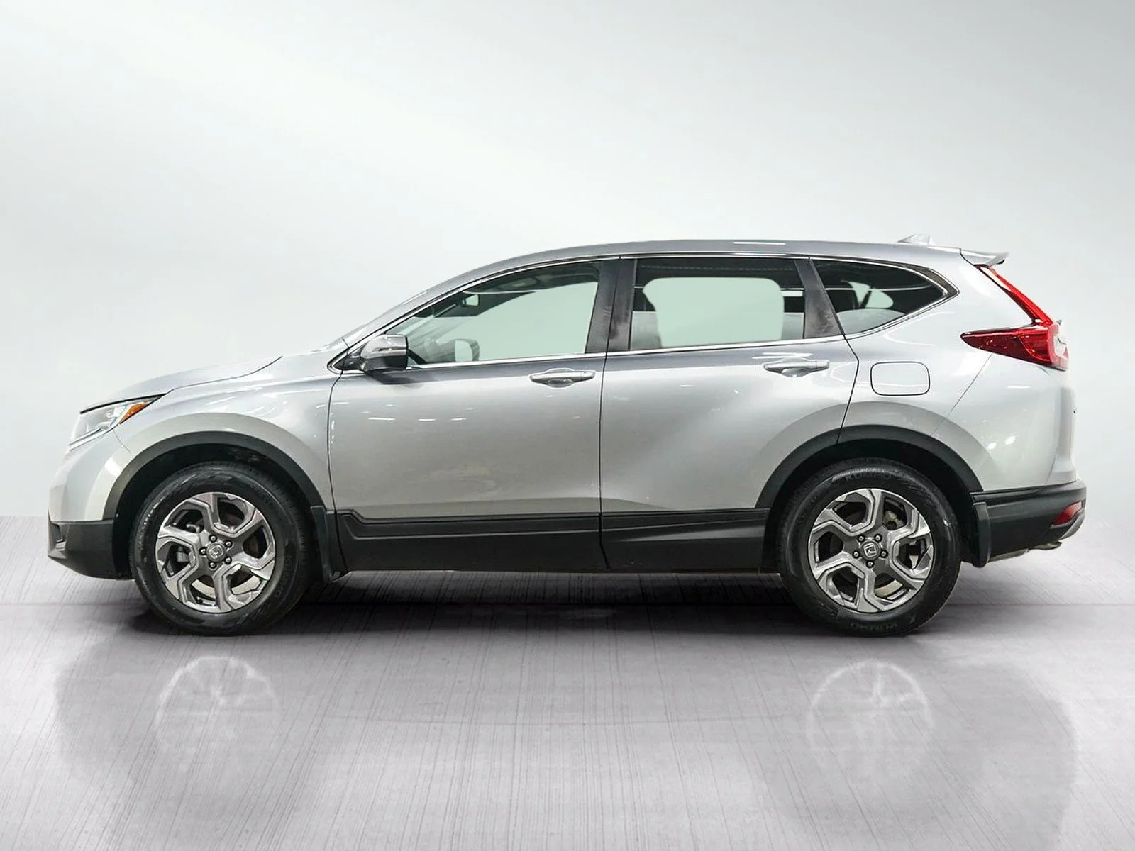Used 2018 Honda CR-V EX-L with VIN 7FARW2H89JE064234 for sale in Burnsville, Minnesota