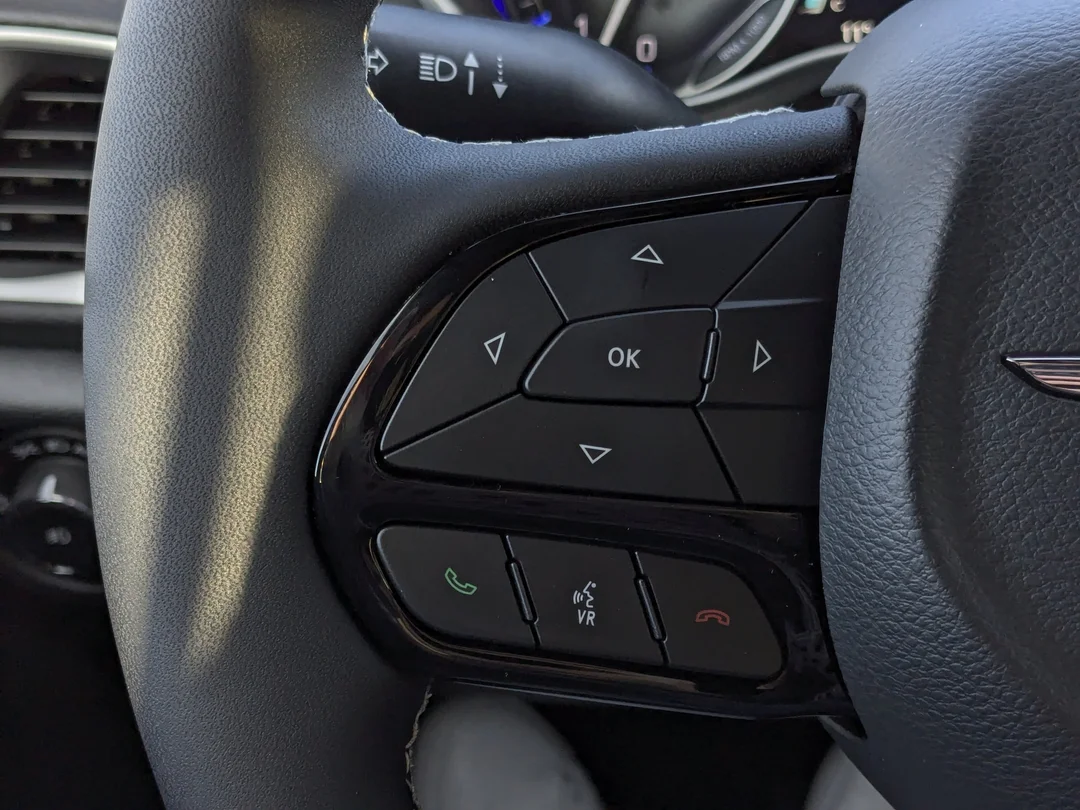 New 2026 White Chrysler Select - - FWD - Full Sunroof - S Appearance Package - 20 Foreshadow Wheels - Stow n Go & More! image 17