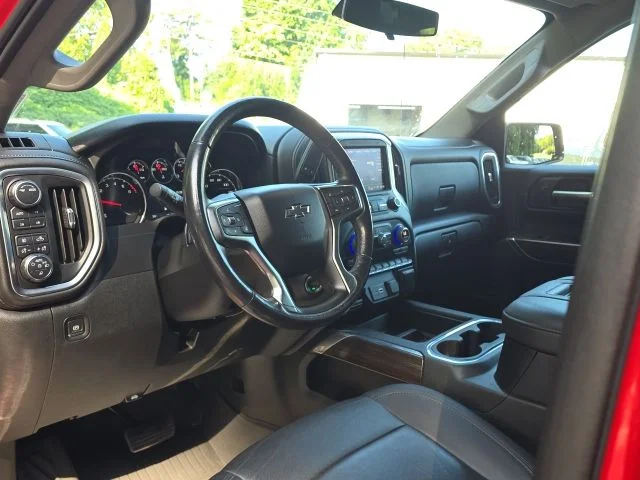 Used 2021 Red Chevrolet LT Trail Boss image 26