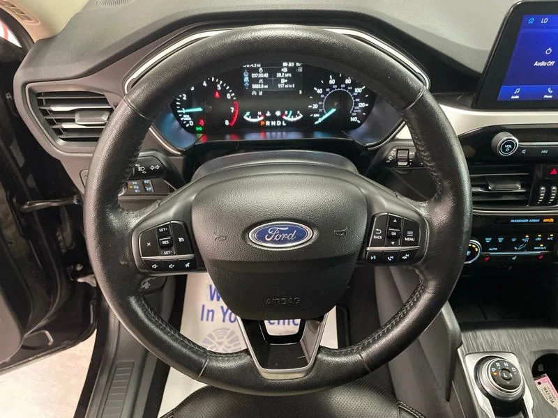 Used 2020 Black Ford SEL image 25