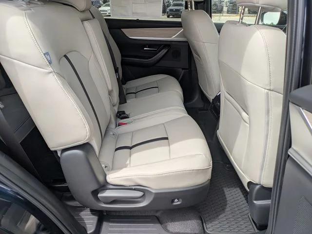 2026 Mazda CX-90 Premium Package - Photo 26