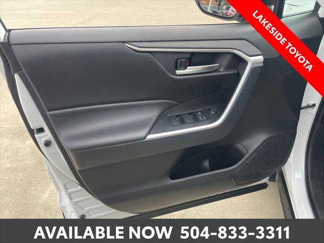 Certified Used 2025 ICE CAP Toyota  image 19