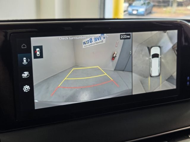 Used 2025 Silver Hyundai SEL Premium image 24