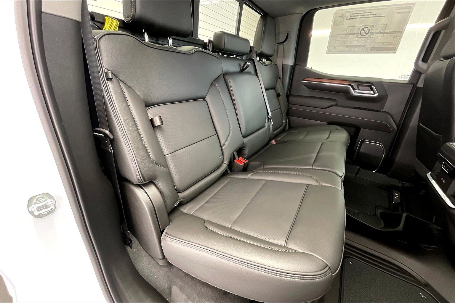 2026 GMC Sierra 1500 Denali - Photo 10