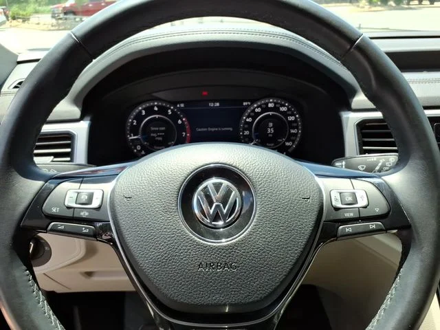 Used 2019 Black Volkswagen SEL Premium image 25