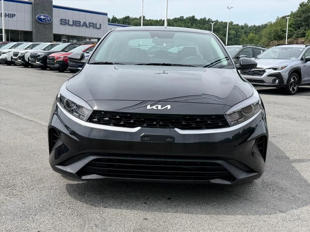 Used 2024 Black Kia LXS image 16