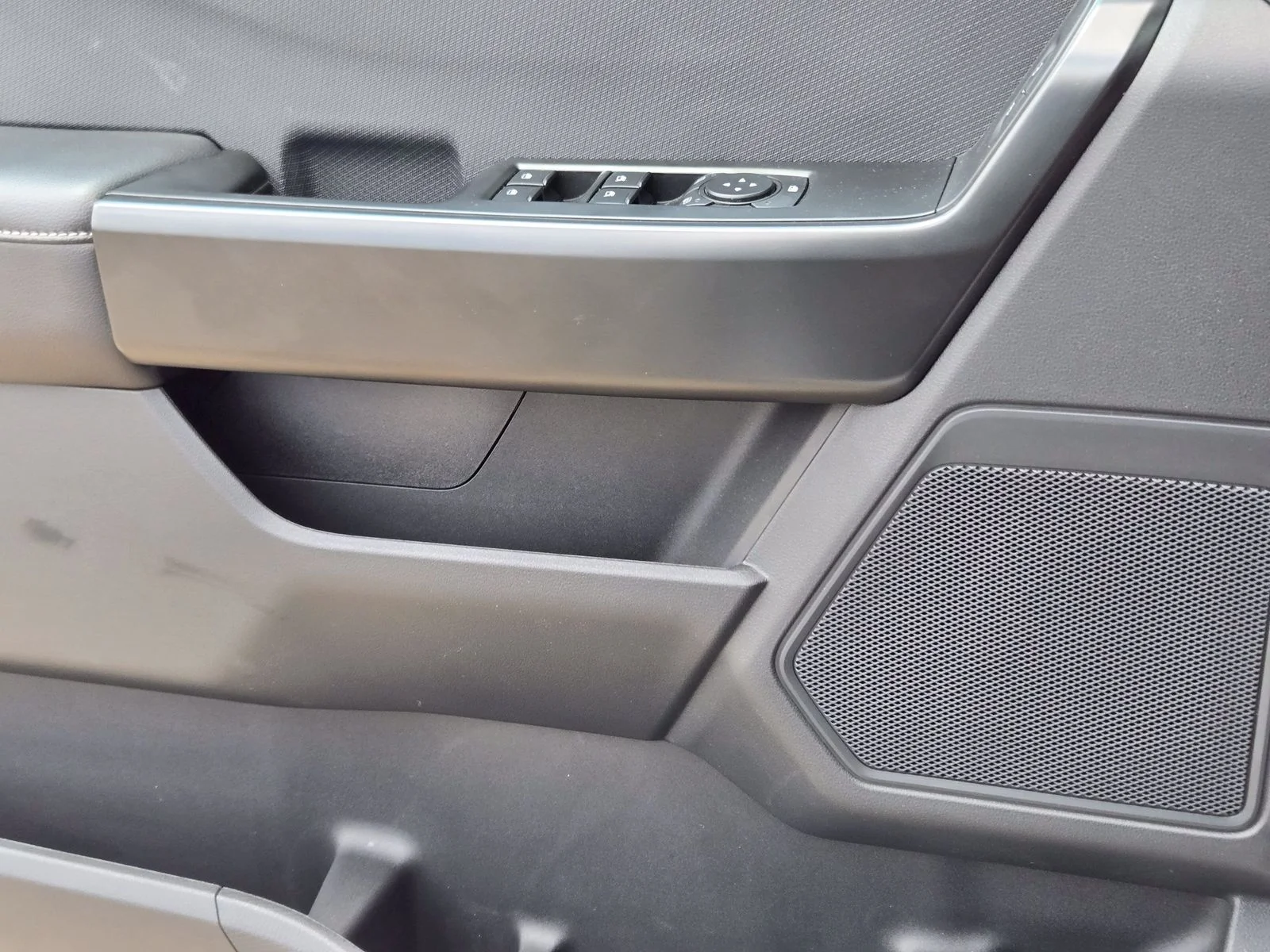 New 2026 Oxford White Ford STX® image 15