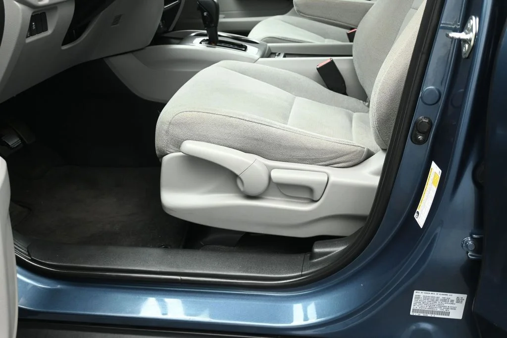 Used 2019 Black Honda LX image 10