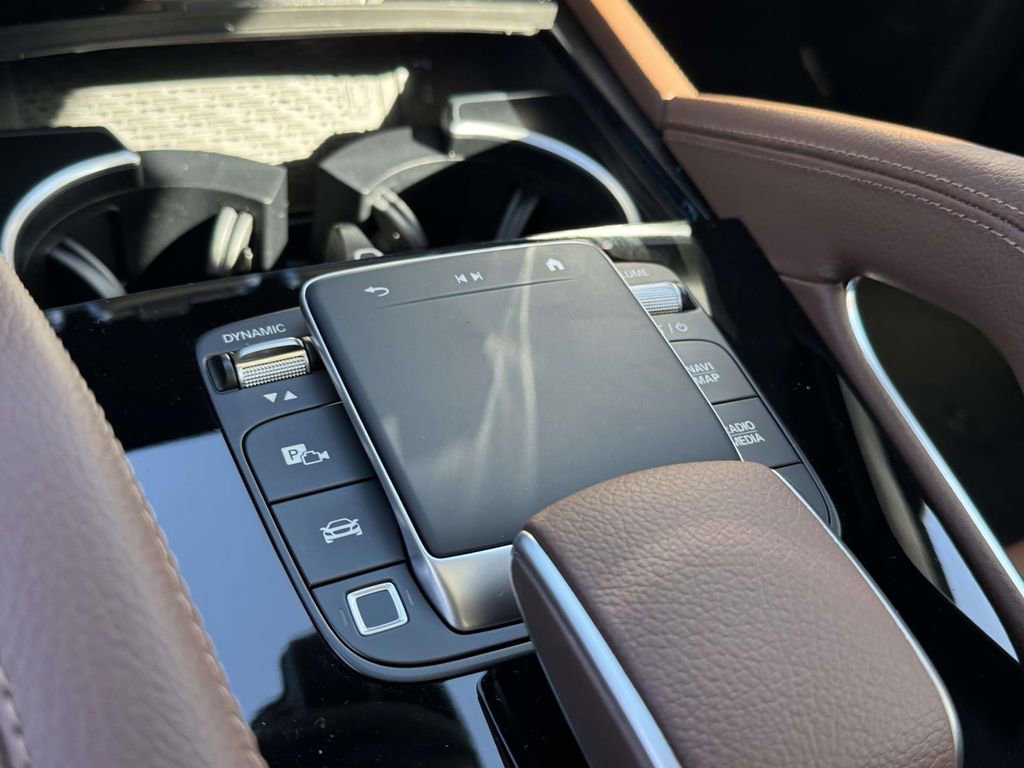 New 2026 Selenite Grey Metallic Mercedes-Benz GLE 350 image 29