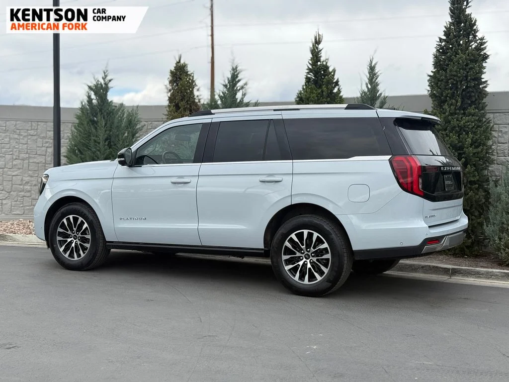 Used 2025 Silver Ford Platinum image 5