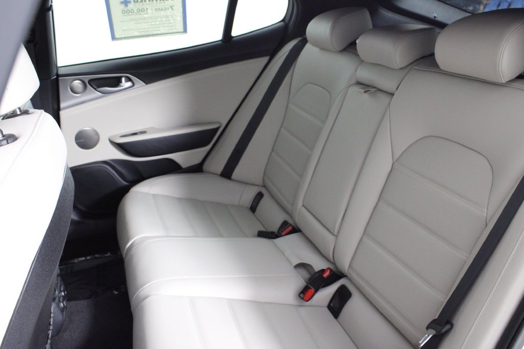 Used 2019 White Kia GT2 image 19
