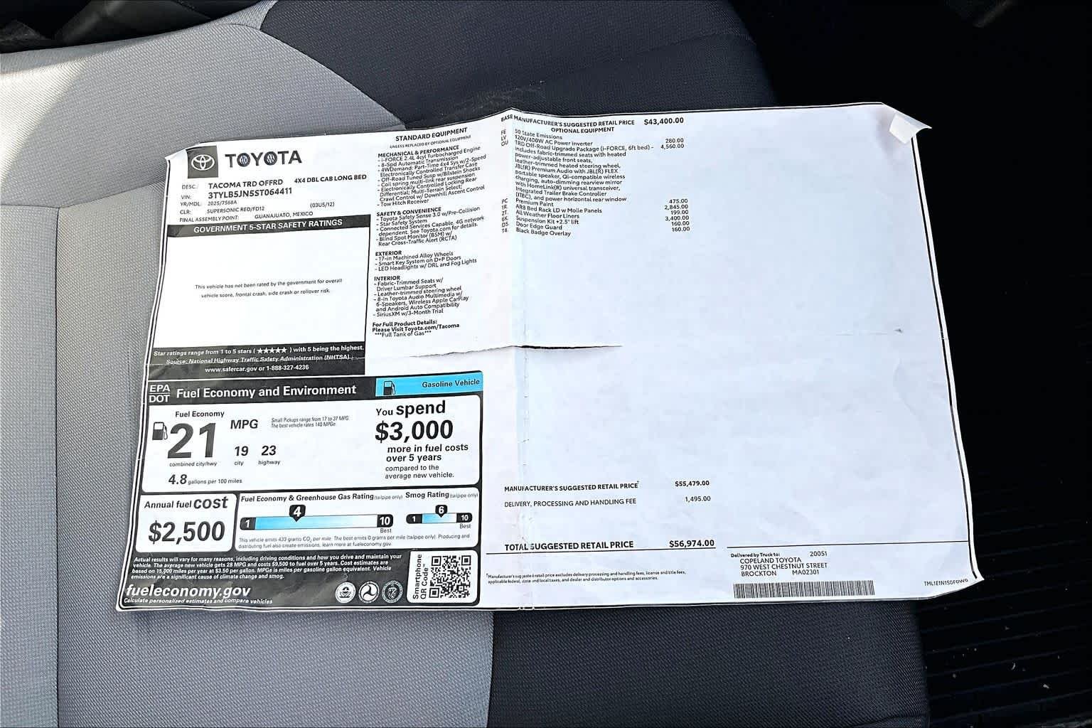 2025 Toyota Tacoma TRD Off Road - Photo 21