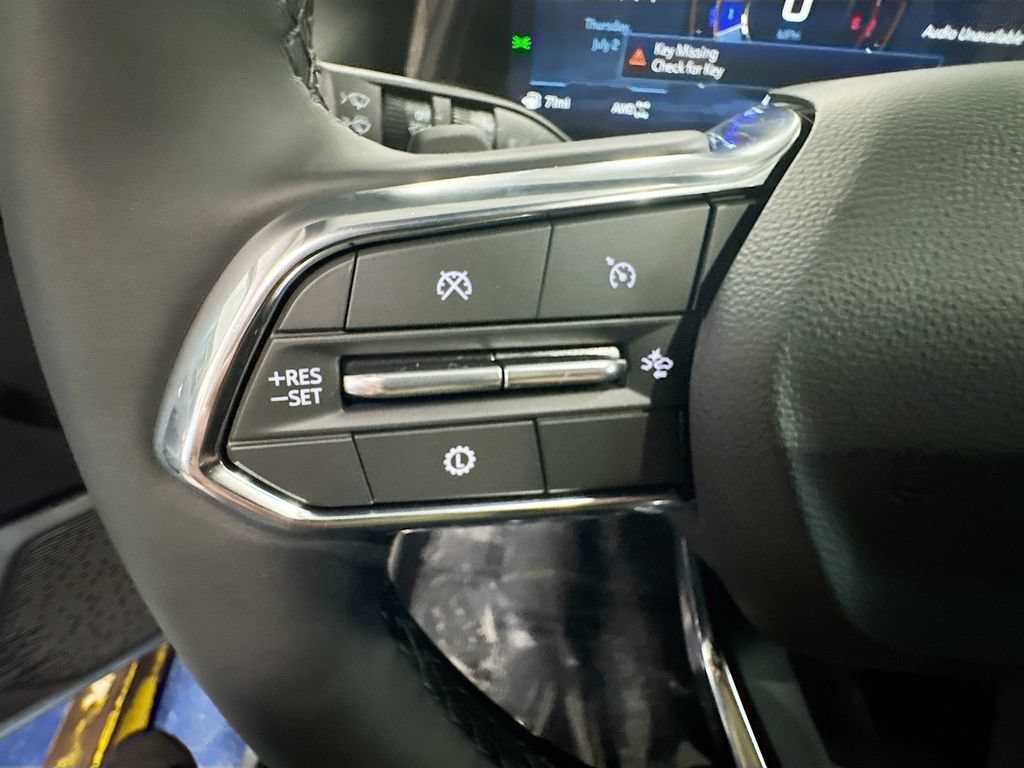 2027 Chevrolet Equinox LT - Photo 38