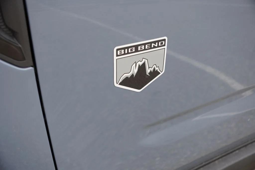 New 2026 Azure Gray Metallic Tri-Coat Ford Big Bend image 10
