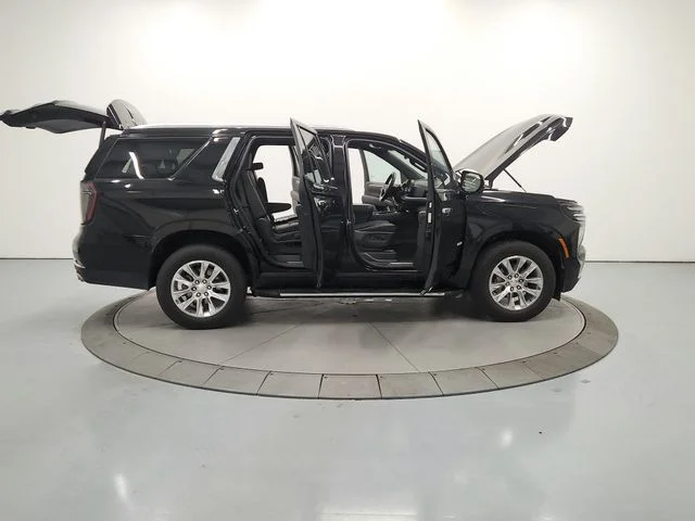 Used 2025 Black Chevrolet Premier image 17