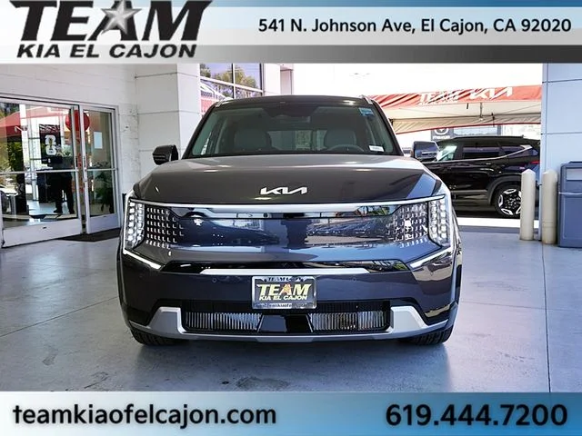 New 2026 Gray Kia Land image 4