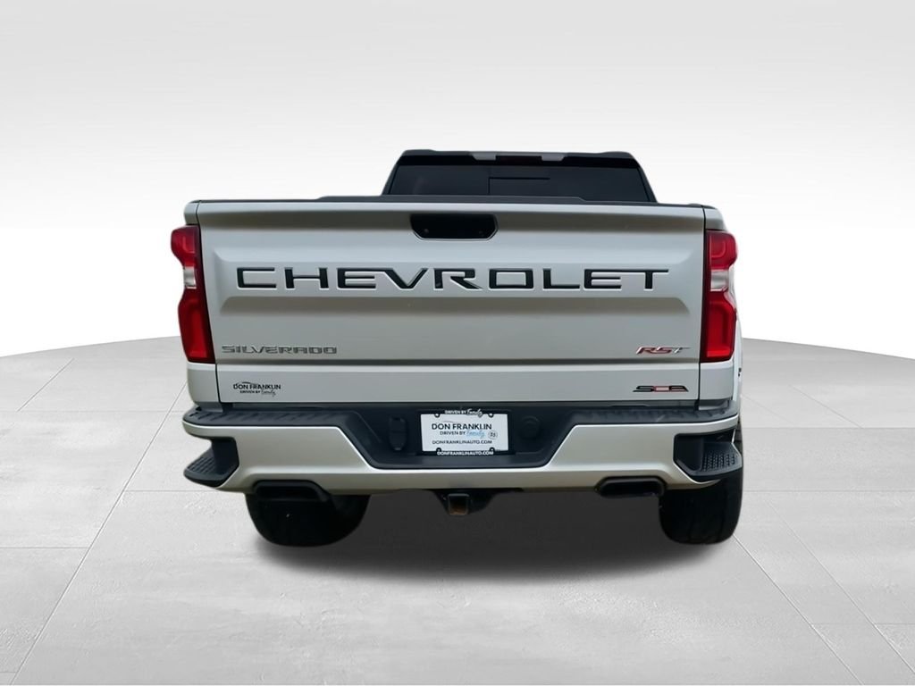 Used 2020 Silver Chevrolet RST image 7
