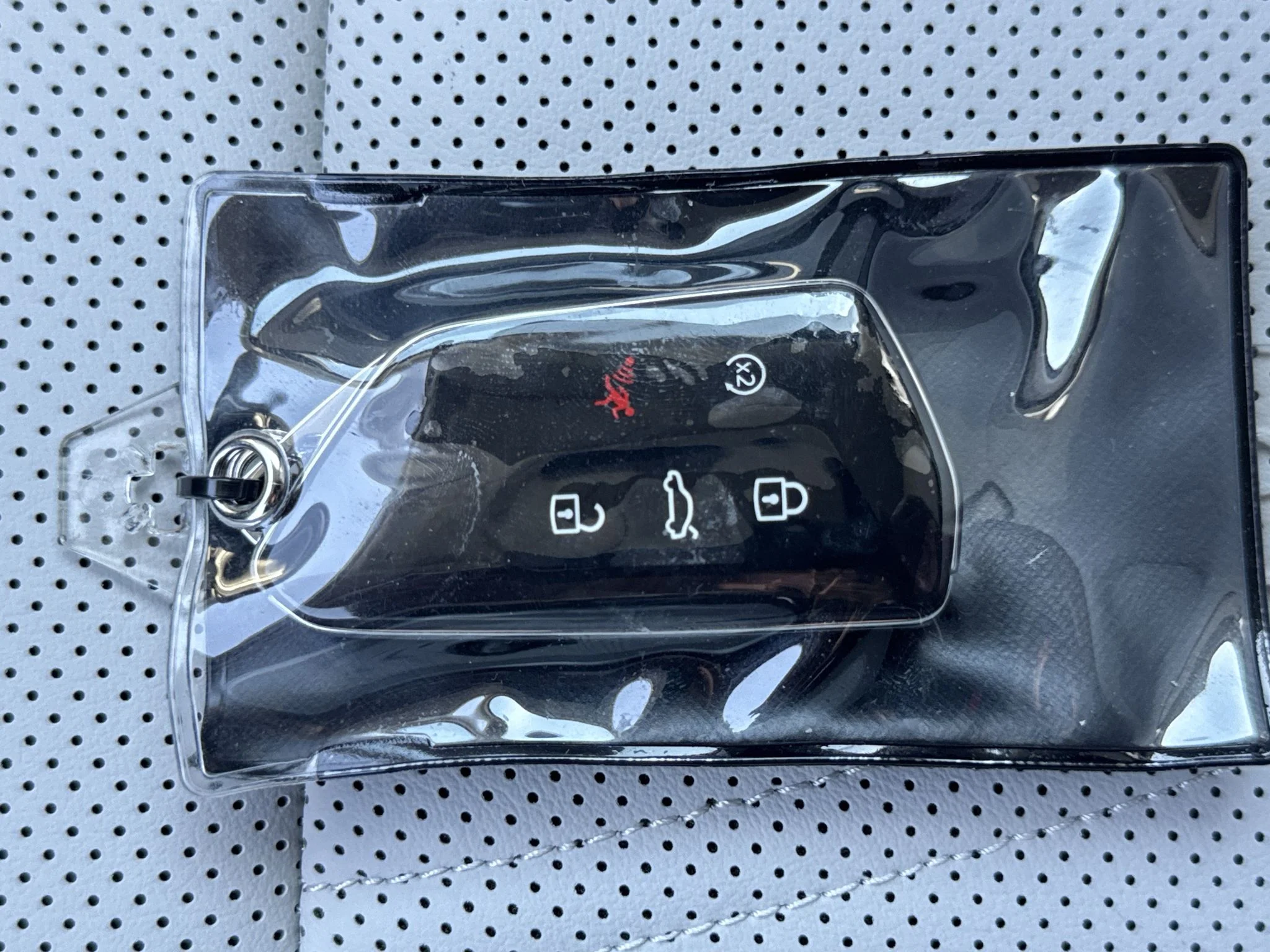 New 2027 Pure Gray Volkswagen SE w/Technology image 36