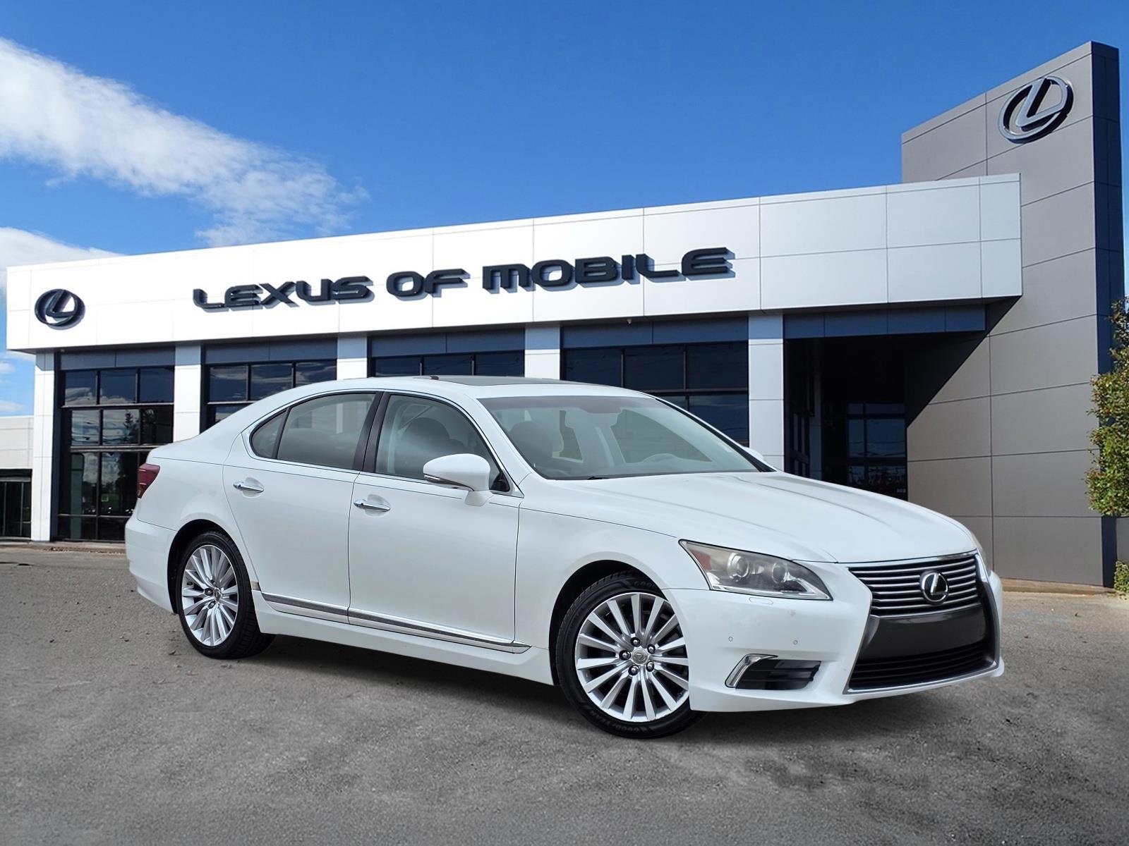 2013 Lexus LS Base